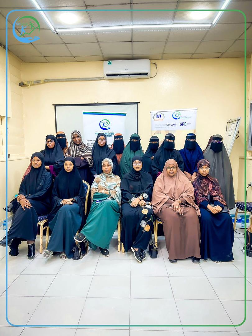 Somali girls and young women at a SOGHA community gathering